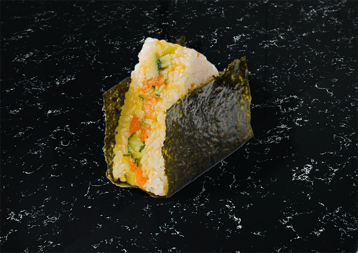 Онигири с Лососем